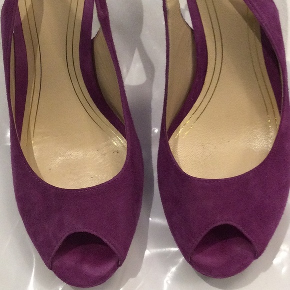 Cole Haan purple and gold sling back heels - Picture 3 of 9